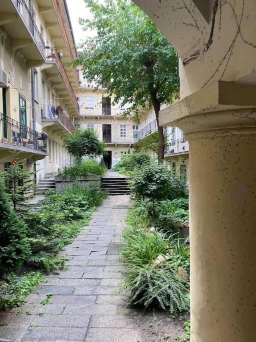 Ferienwohnung Koezponti Kucko Budapest Exterior foto